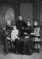 Семья Гродзких (1894 год). Н. П. Гродзкий с дочерью Полиной на руках, жена Е. К. Гродзская, дочь Елена и сын Николай.